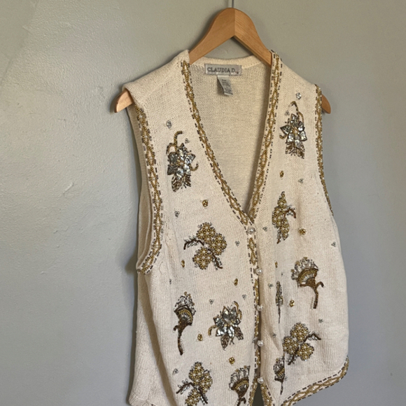 Vintage Tops - Vintage Claudia D. Cream Embellished Vest Large